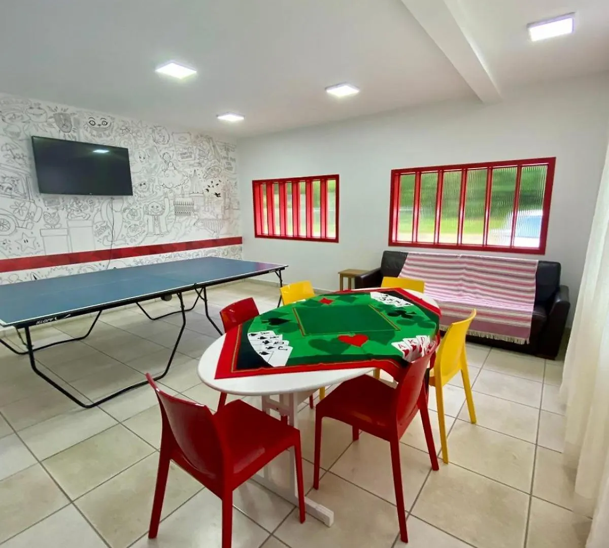 Espacosa Casa No Centro De Pomerode Lar Pomerano Сasa de vacaciones